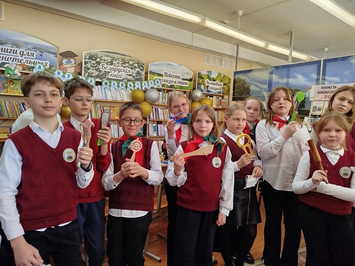 «А ну-ка, мальчики!», «А ну-ка, девочки!»